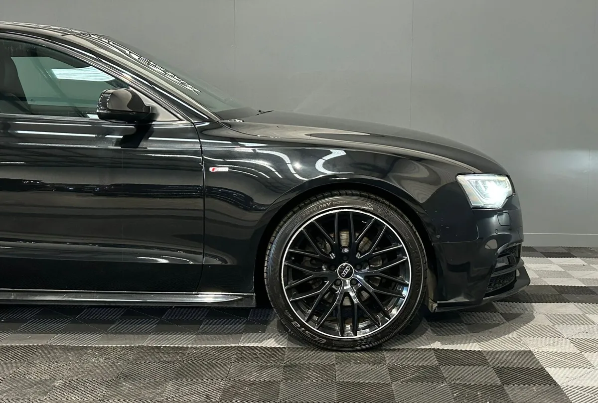 Audi A5 s-line black edition 177bhp - Image 4