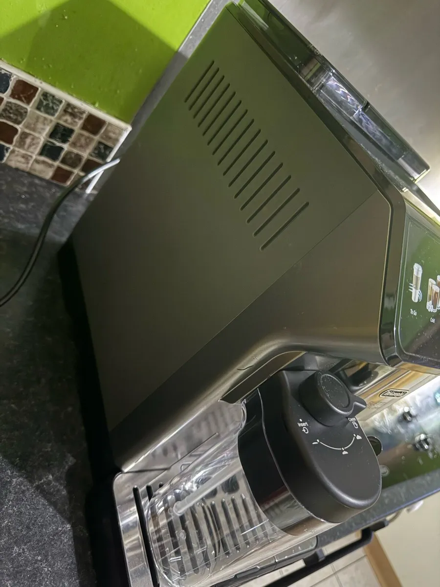 De’Longhi Eletta Explore - Image 3