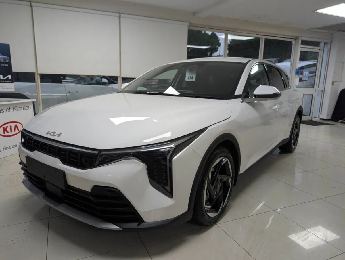 Kia K4 1.0 Petrol K3 Spec - Image 1