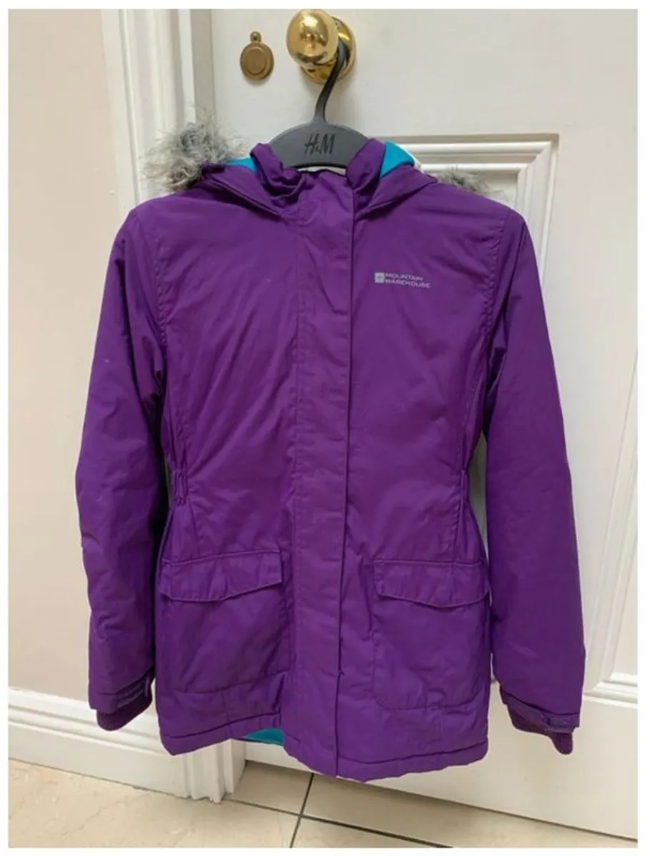 Girls Winter Coat: 7-9yrs - Price Reduced As Zip Needs To Be Replaced - Image 2