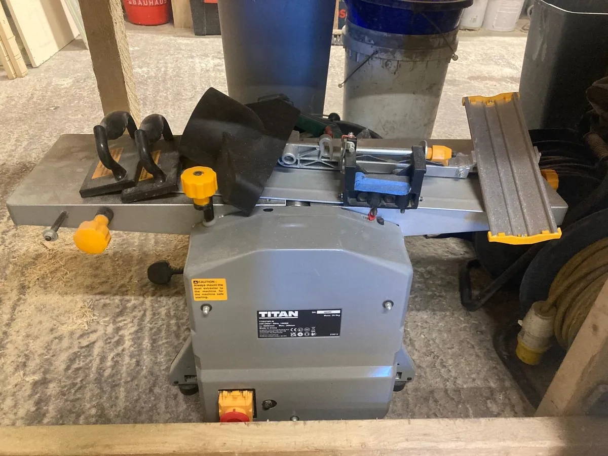 Titan Planer & Thicknesser