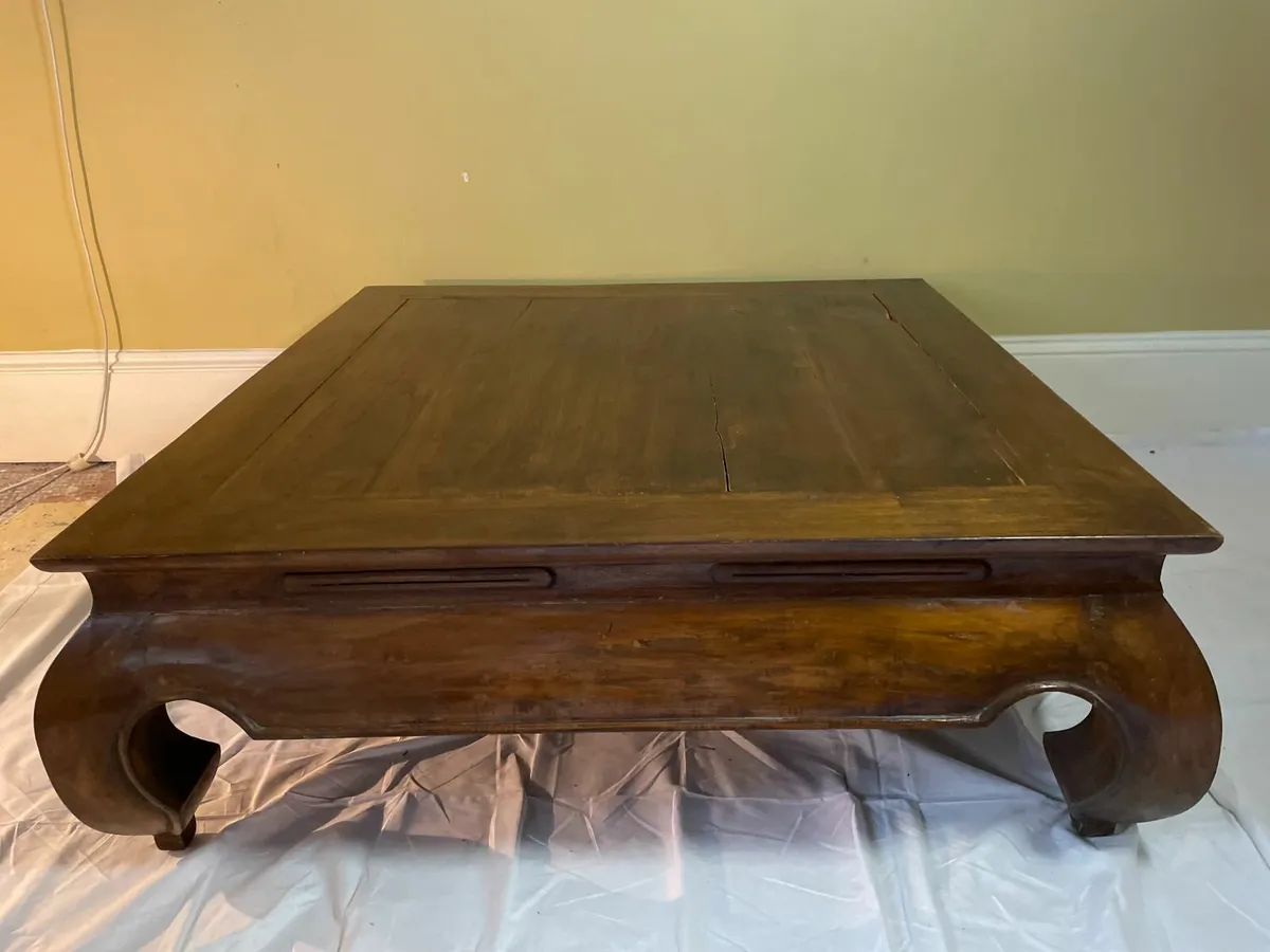 Large Vintage Coffee Table - Image 4