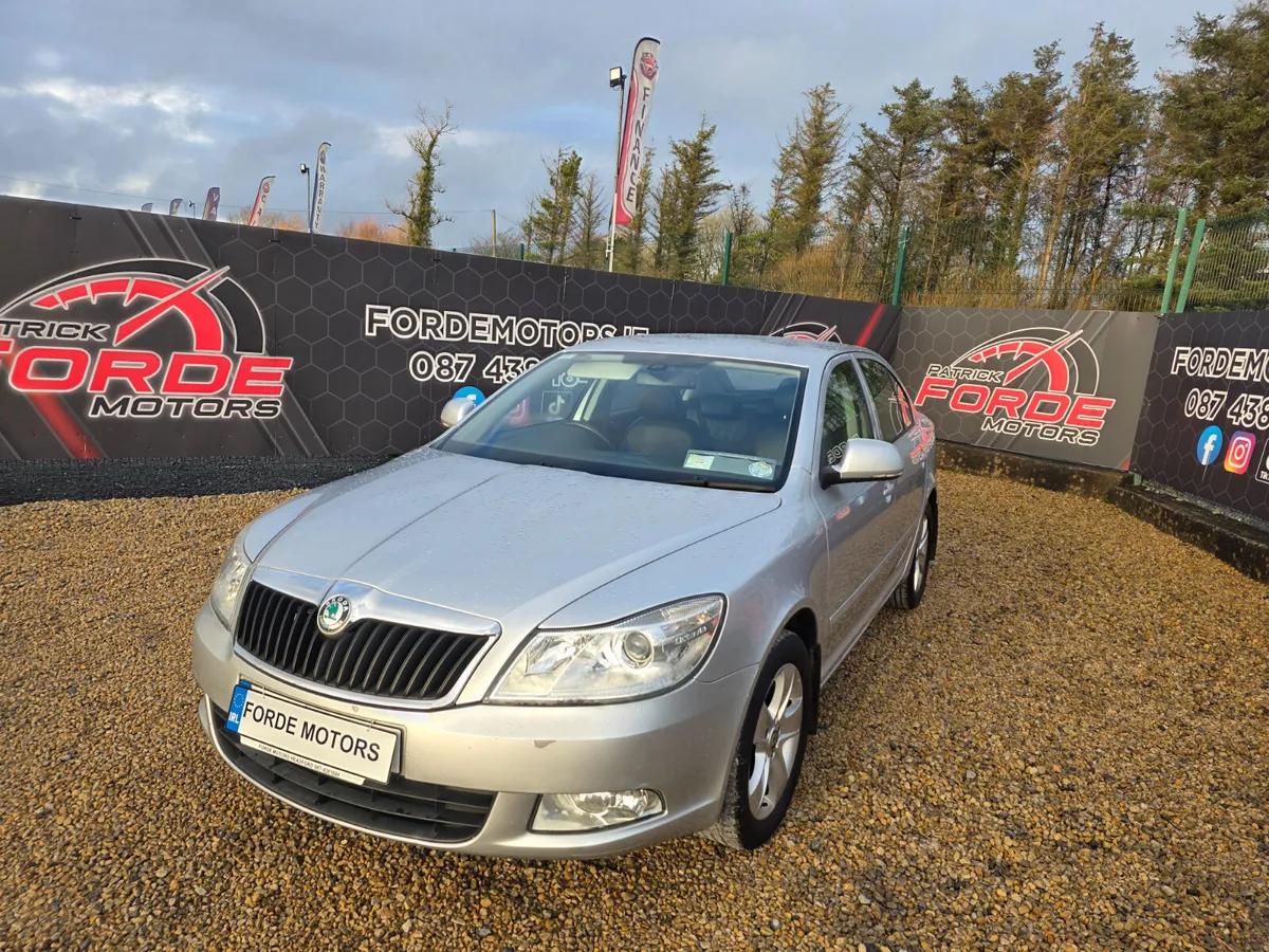 Skoda Octavia 2013 - Image 2