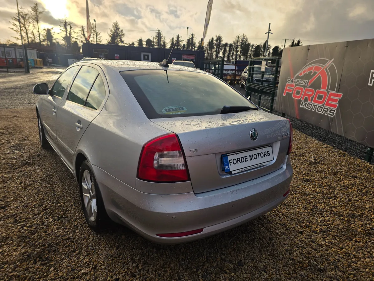 Skoda Octavia 2013 - Image 4