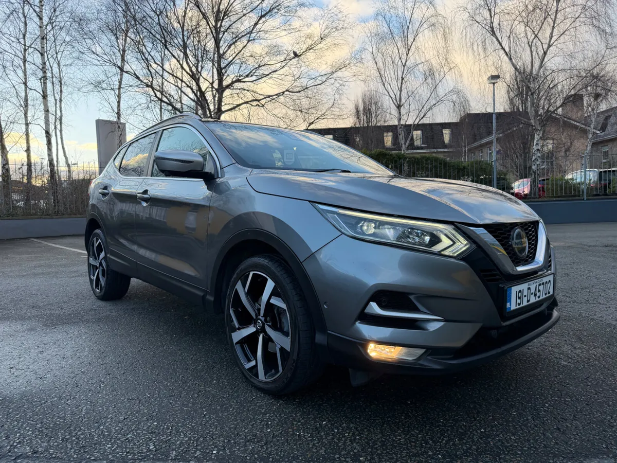 Nissan Qashqai 1.5 DCI Tekna Premium Huge Spec - Image 1