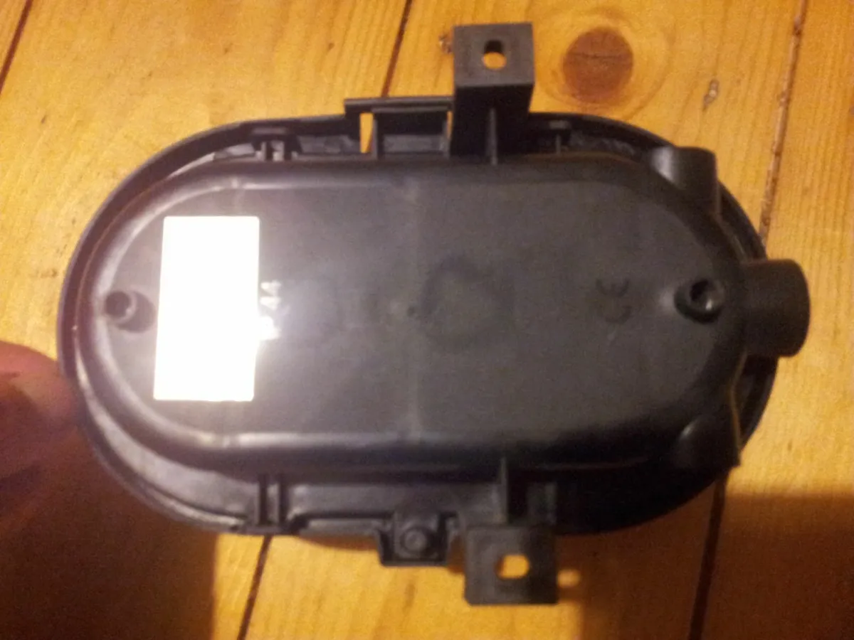 Bulk Head 60w - Image 3