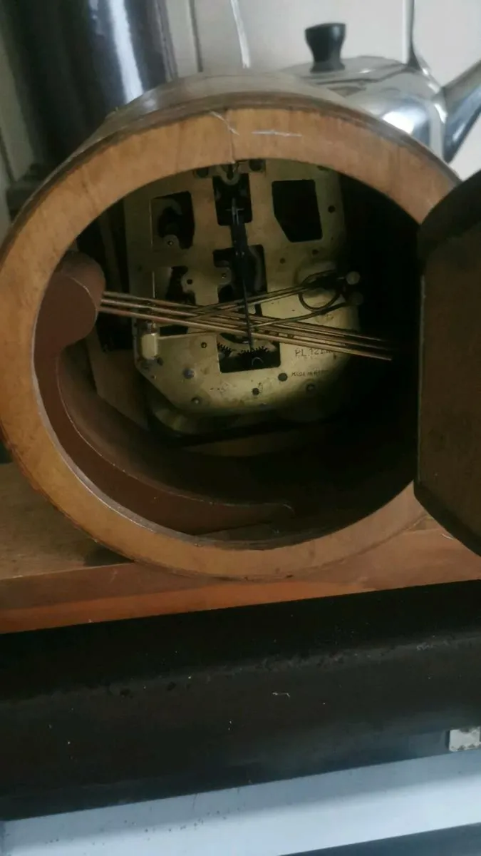 Vintage mantlepiece clock - Image 4