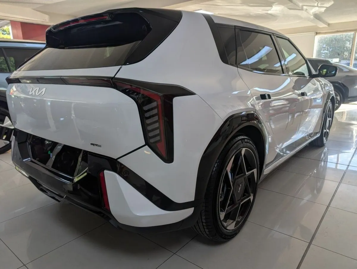 Kia EV4 GT Line Hatchback - Image 2