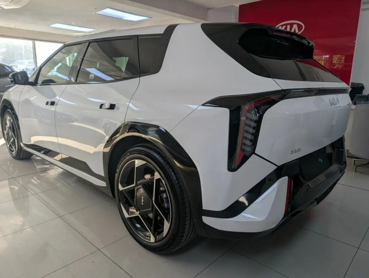 Kia EV4 GT Line Hatchback - Image 3