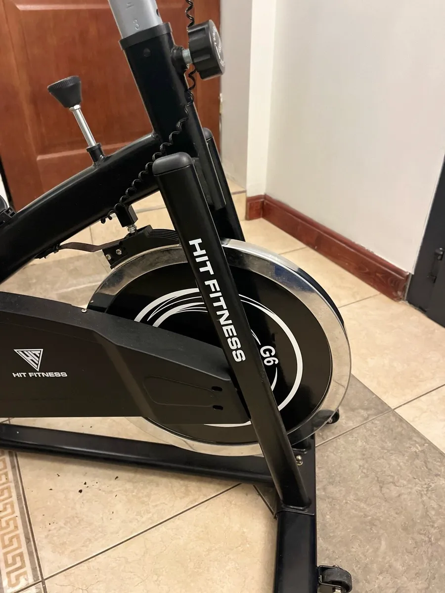 Exercise bike - Image 2