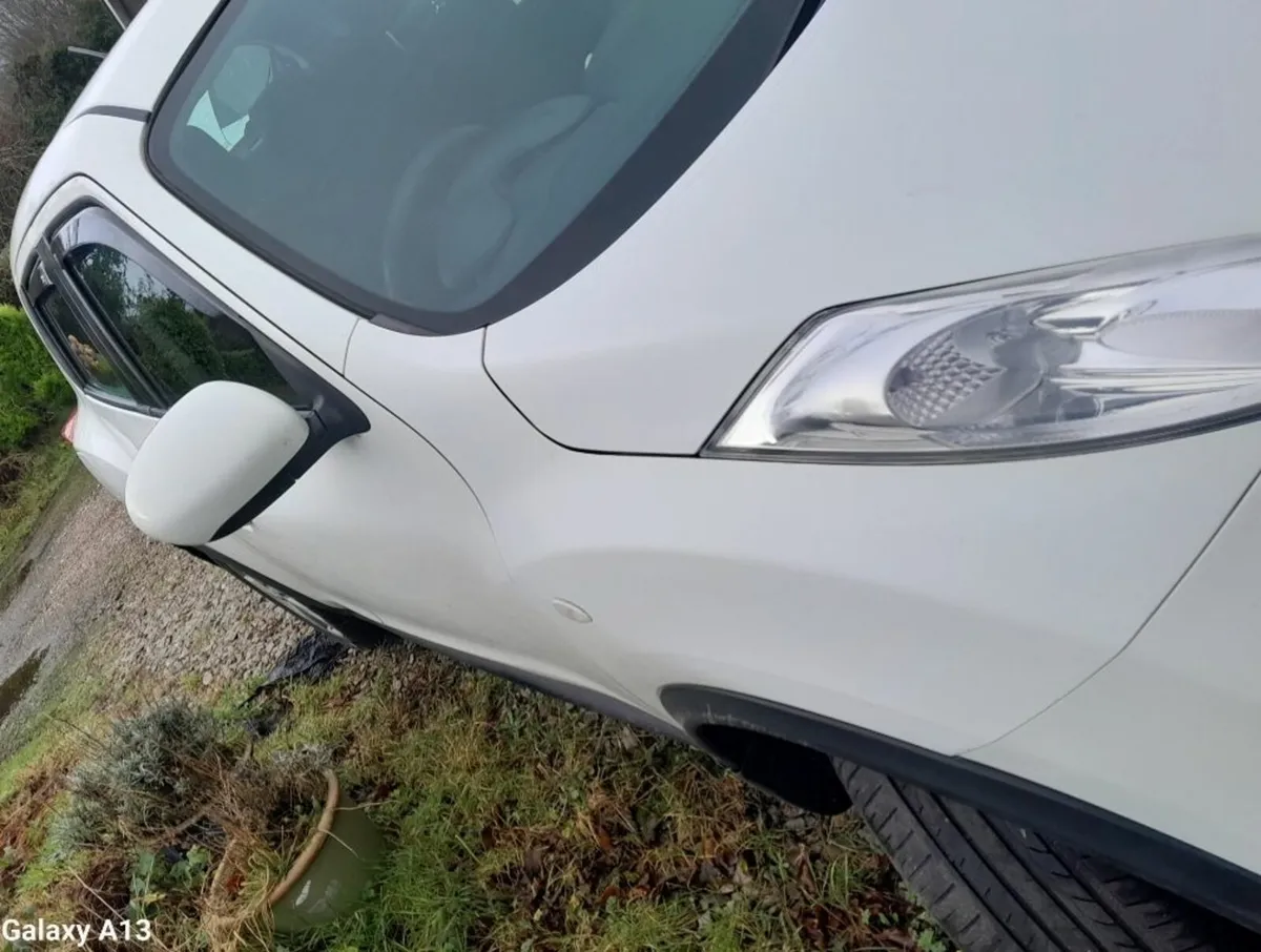 Nissan Juke 2013 - Image 4