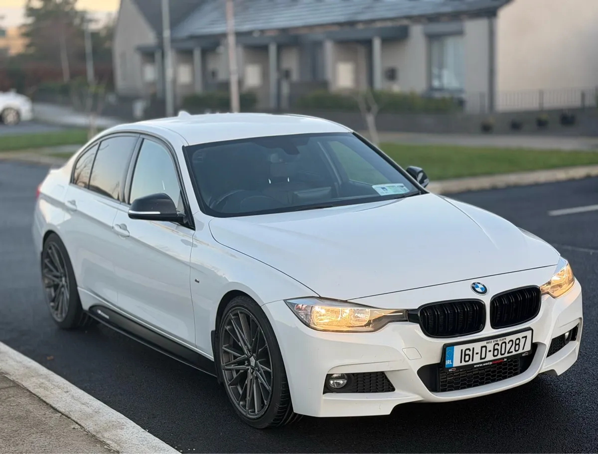 Bmw 318d m-sport - Image 2
