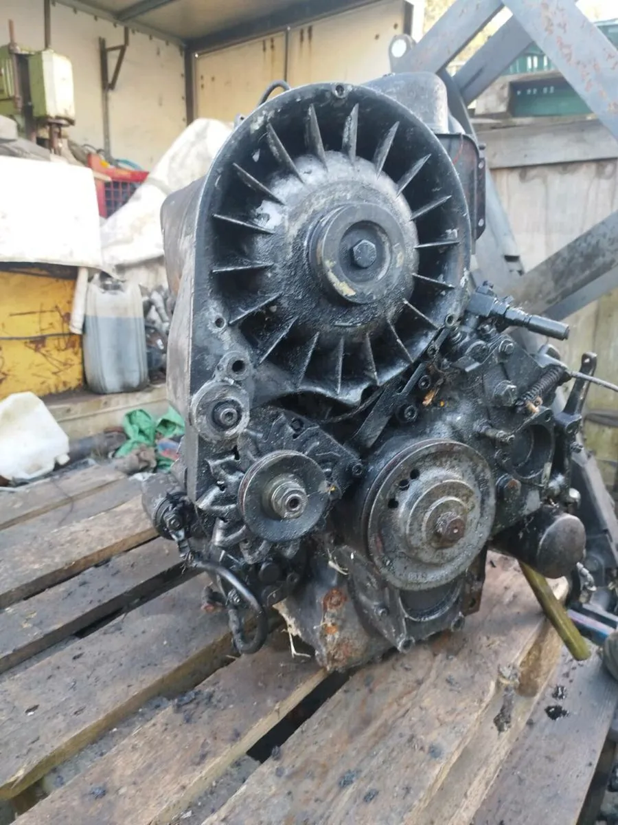 Deutz F2L511 two cylinder air-cooled engine. - Image 1