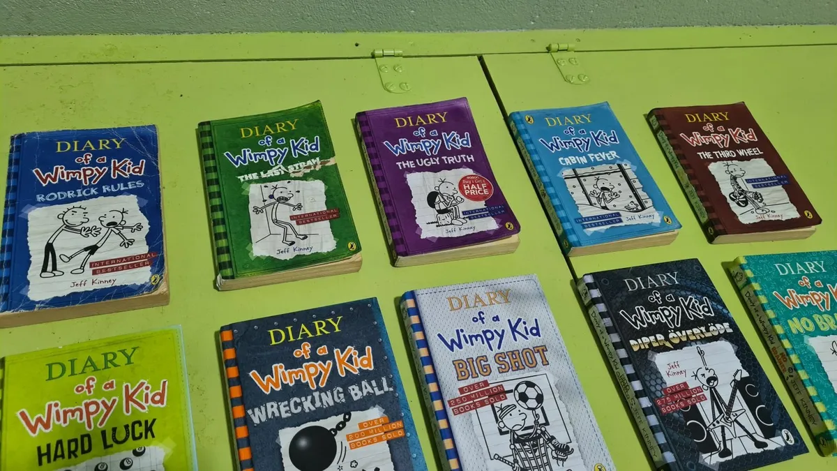 10 Diary of a Wimpy Kid books - Image 1