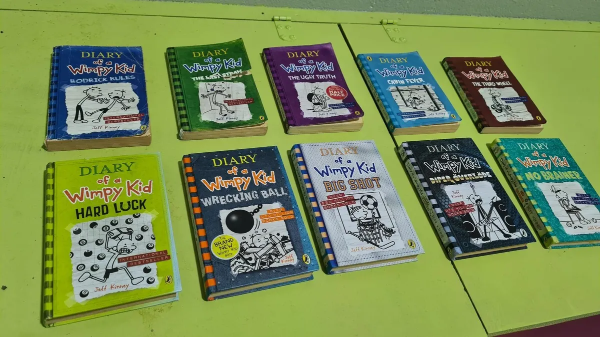 10 Diary of a Wimpy Kid books - Image 3