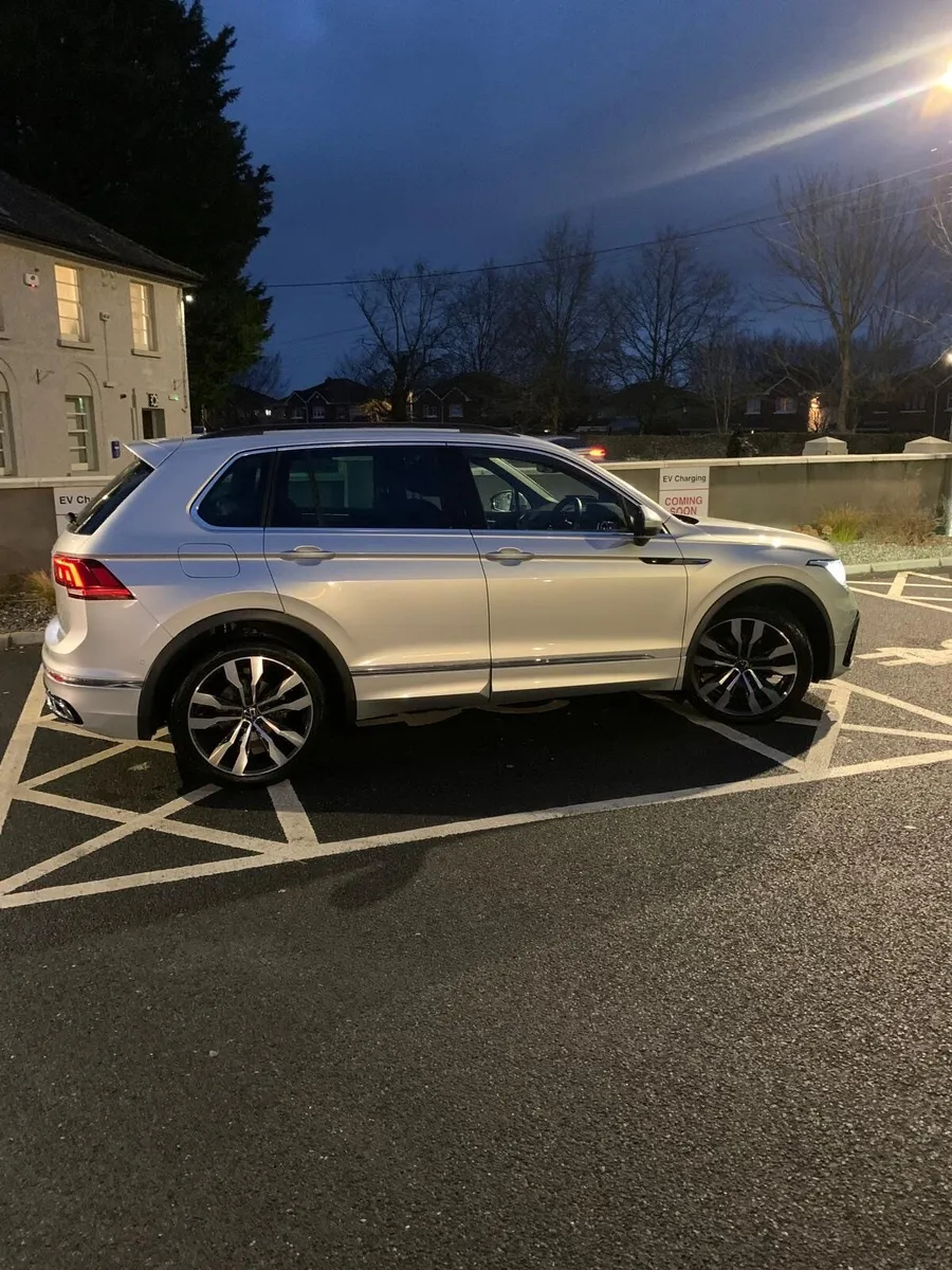 Volkswagen Tiguan 2021 - Image 1