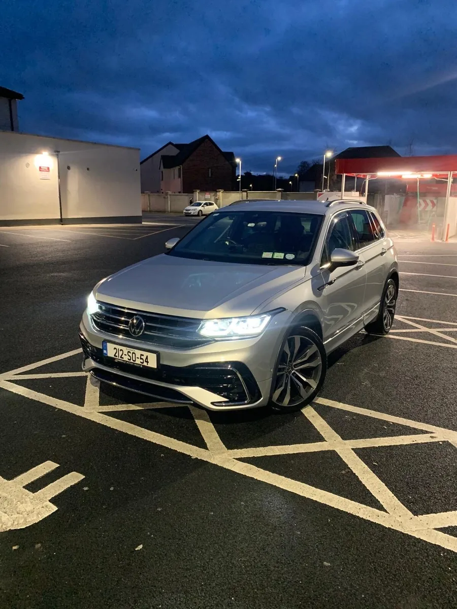 Volkswagen Tiguan 2021 - Image 2