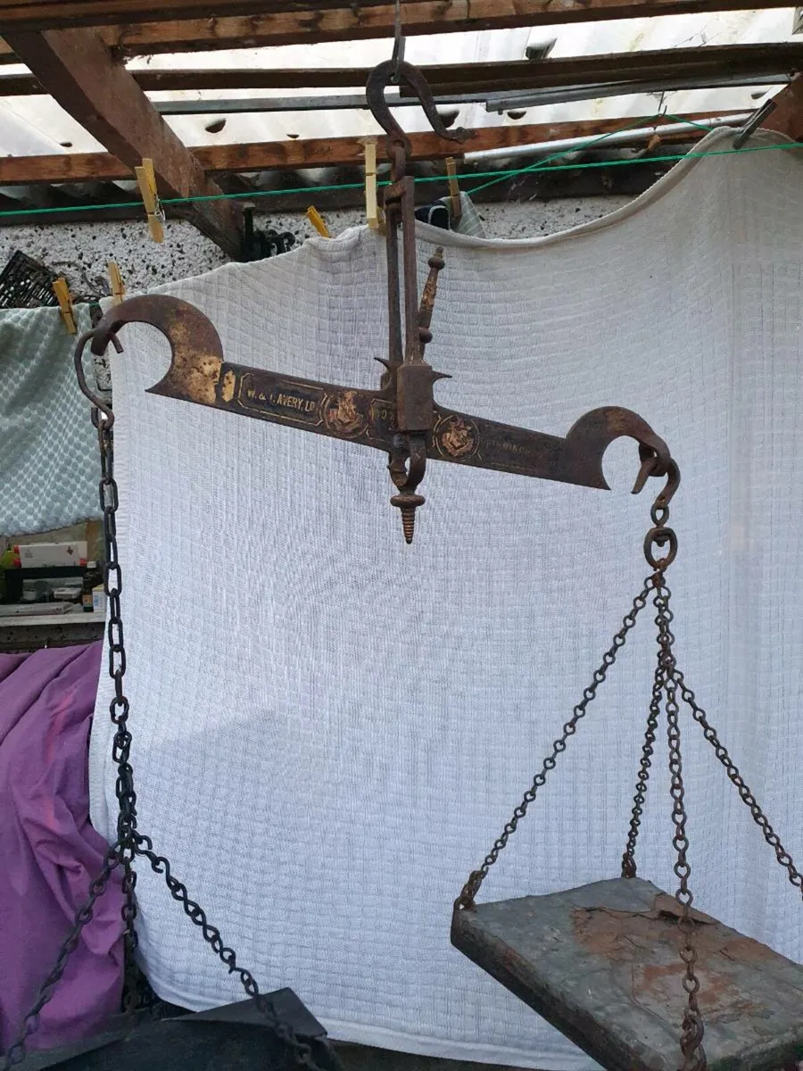 Victorian  Avery balance scales - Image 3