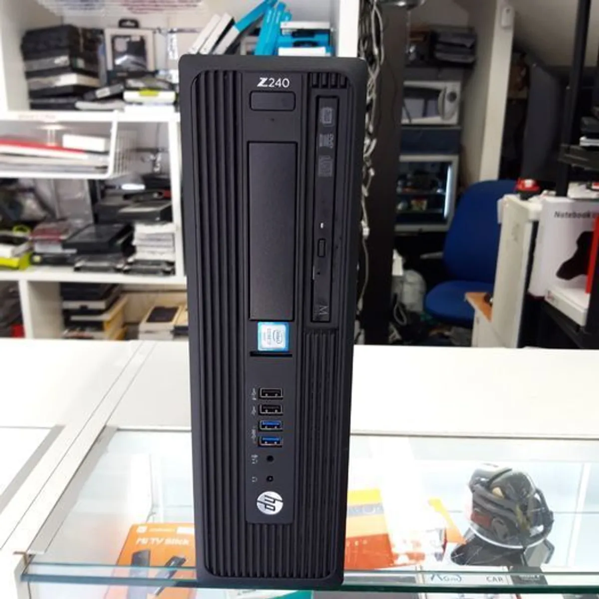 Hp Z240 Sff Workstation Pc Intel Core I7-6700 8gb Ram  500gb Hdd + 128gb Ssd Windows 10 Pro - Image 2