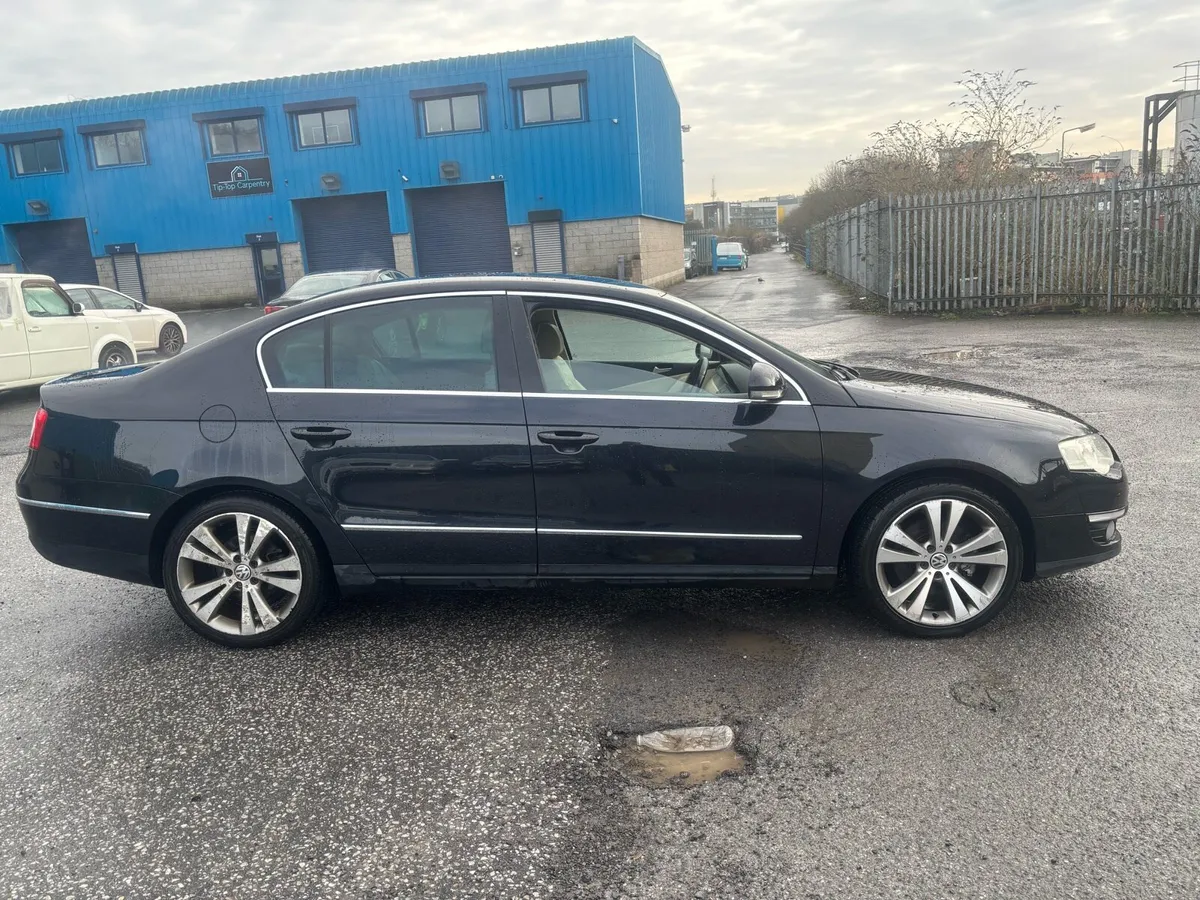 Volkswagen Passat 2.0 TDI Highline (170 BHP) - Image 3