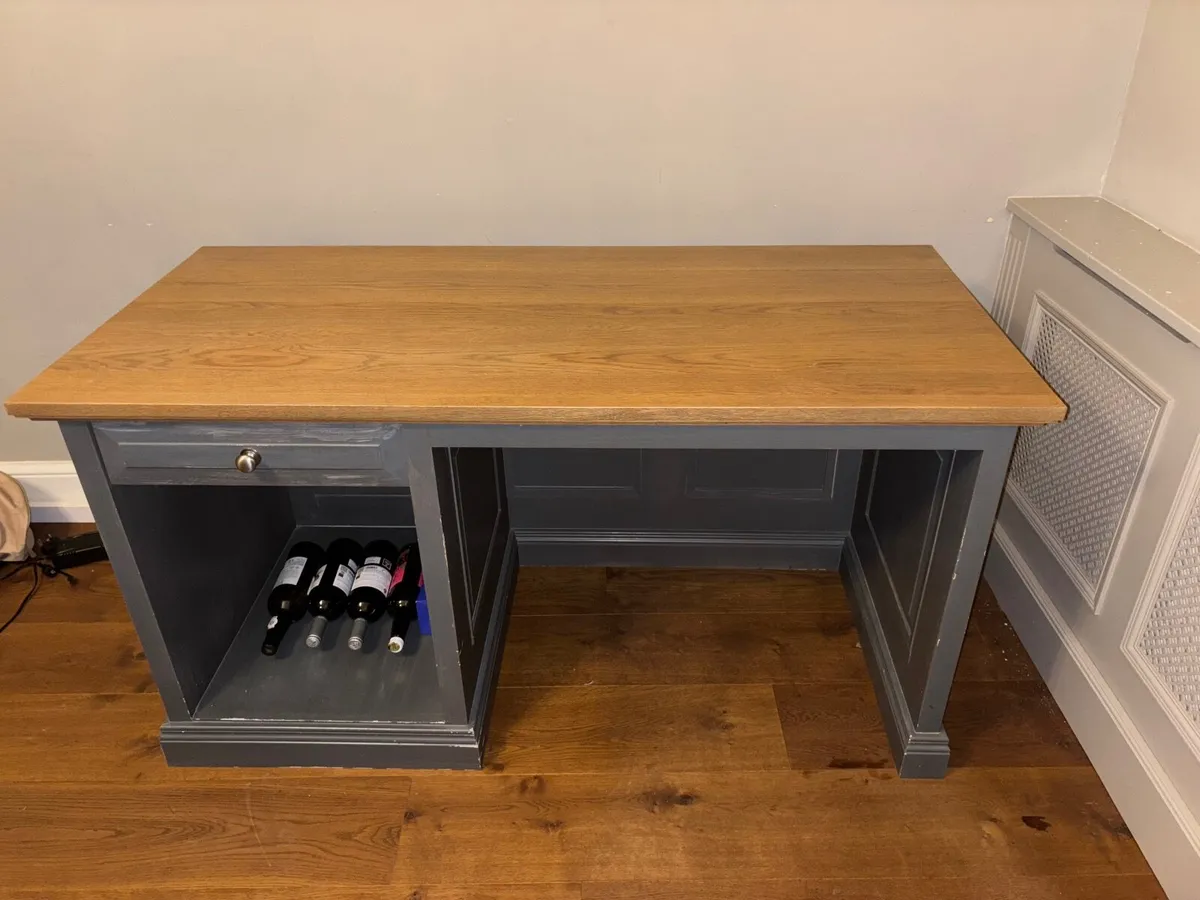 Bespoke wood desk - Image 1