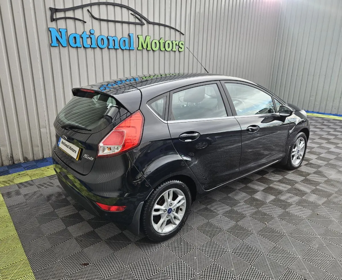 2017  Ford Fiesta 1.0 Petrol ZETEC - Image 3