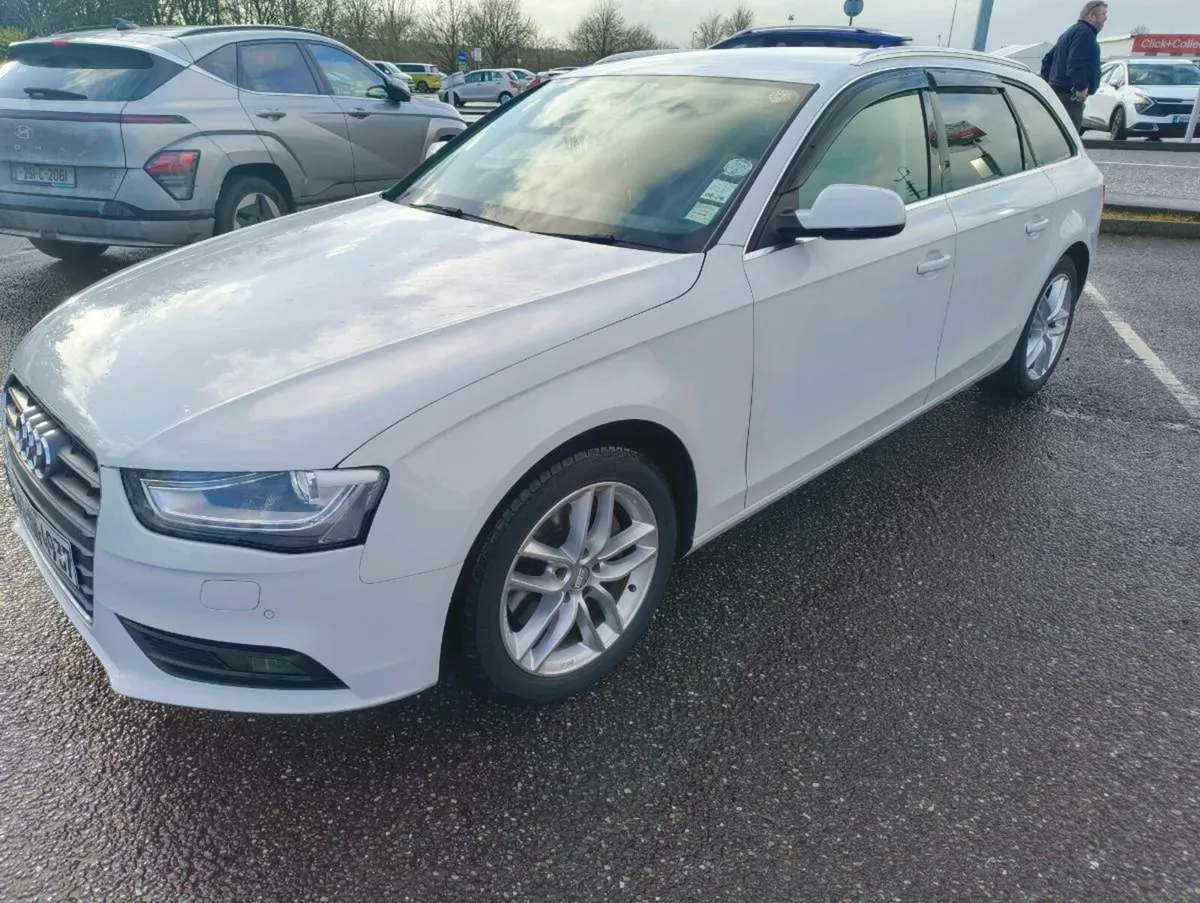 Audi A4 2.0l quattro low mileage - Image 2