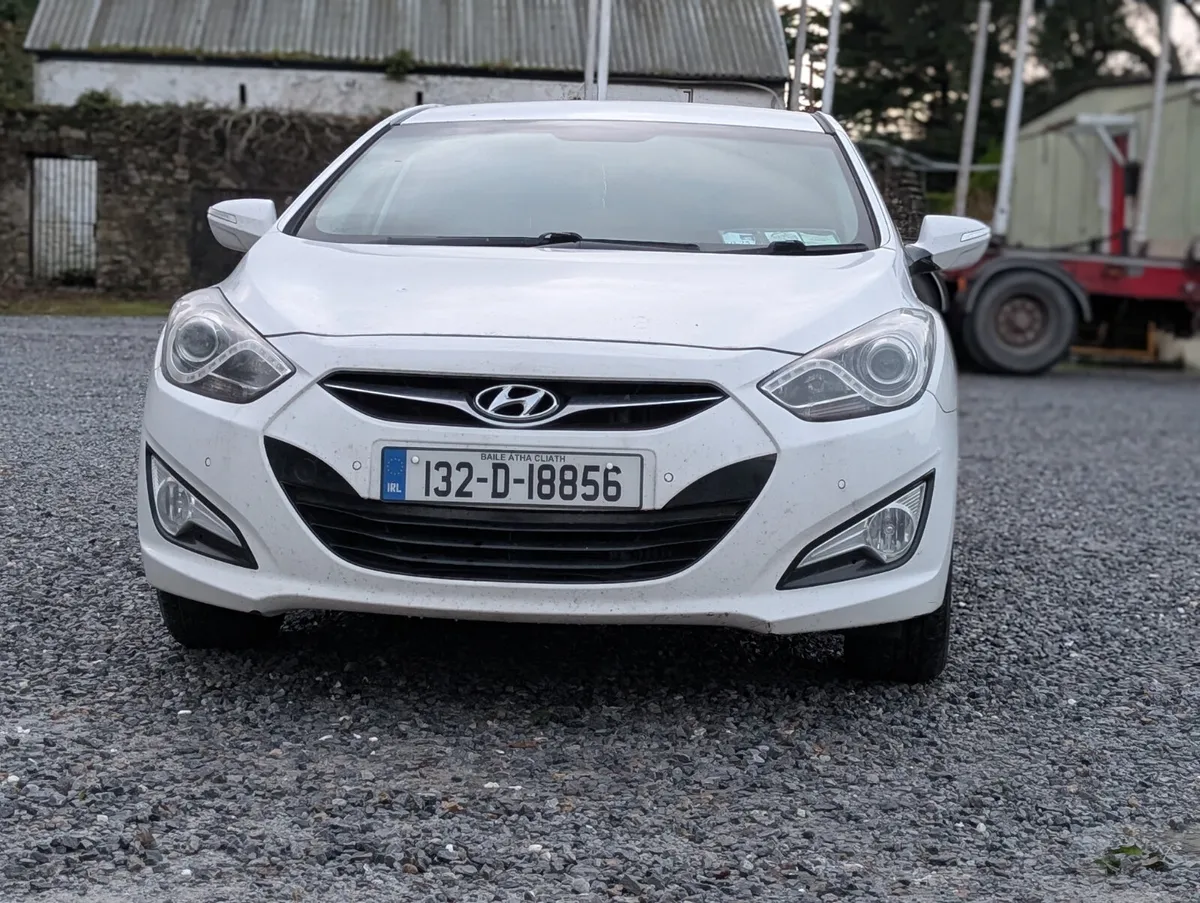 2013 Hyundai i40  1.7 Executive Diesel - Image 3