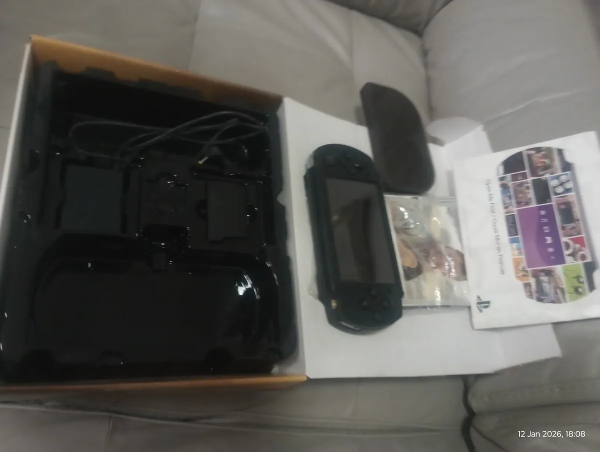 PSP with box - Image 1