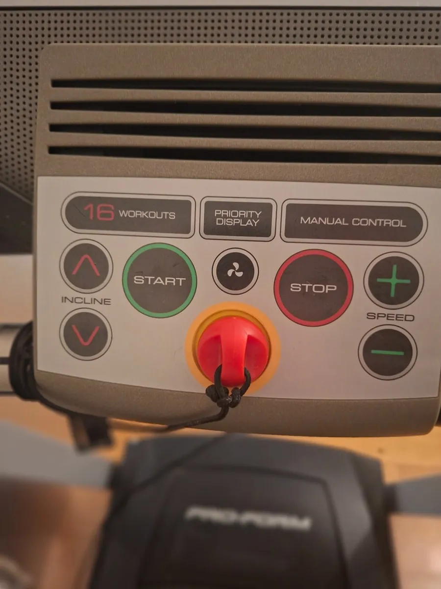 Pro-form Treadmill - Image 3