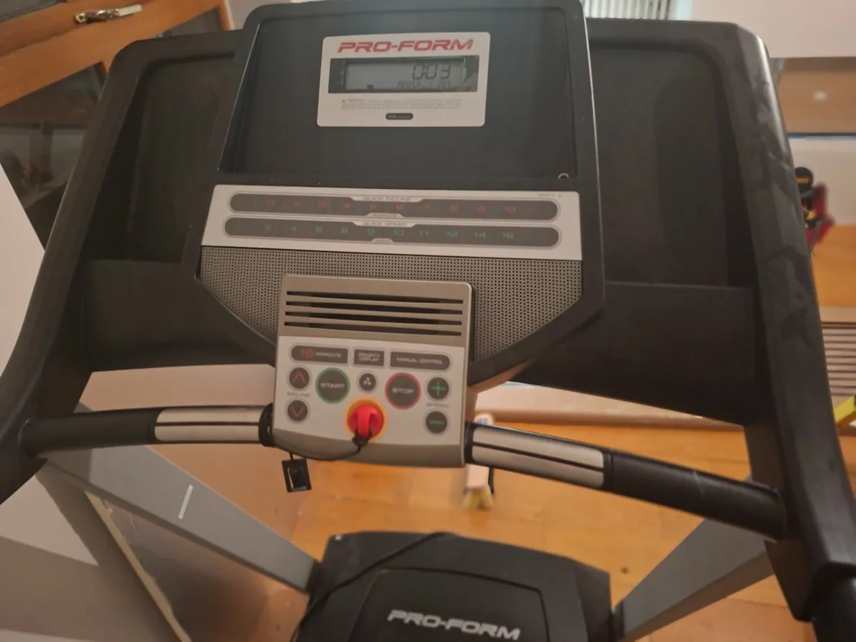 Pro-form Treadmill - Image 4