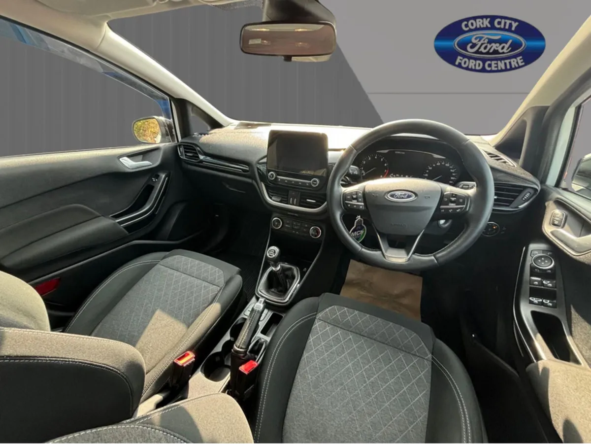 Ford Puma TITANIUM 5DR 1.0T 125 MHEV M6 FWD - Image 3