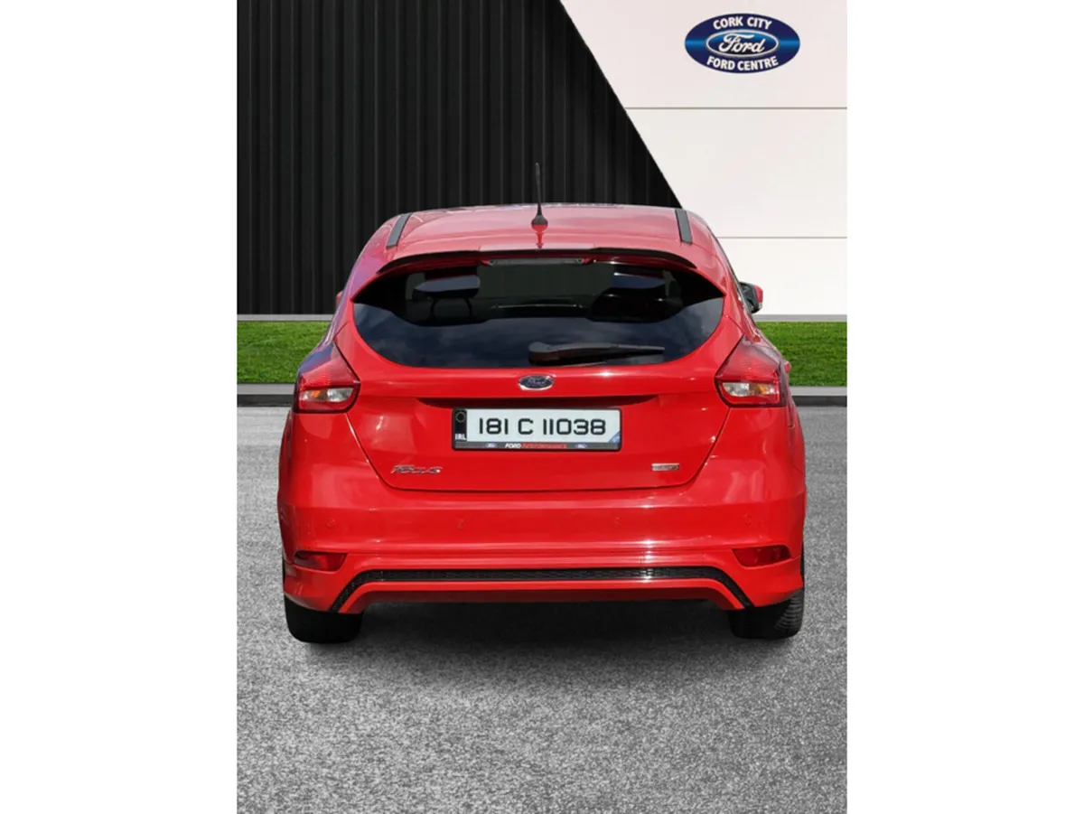 Ford Focus ST-LINE 1.0 ECOBOOST 125PS 6SPEED - Image 4