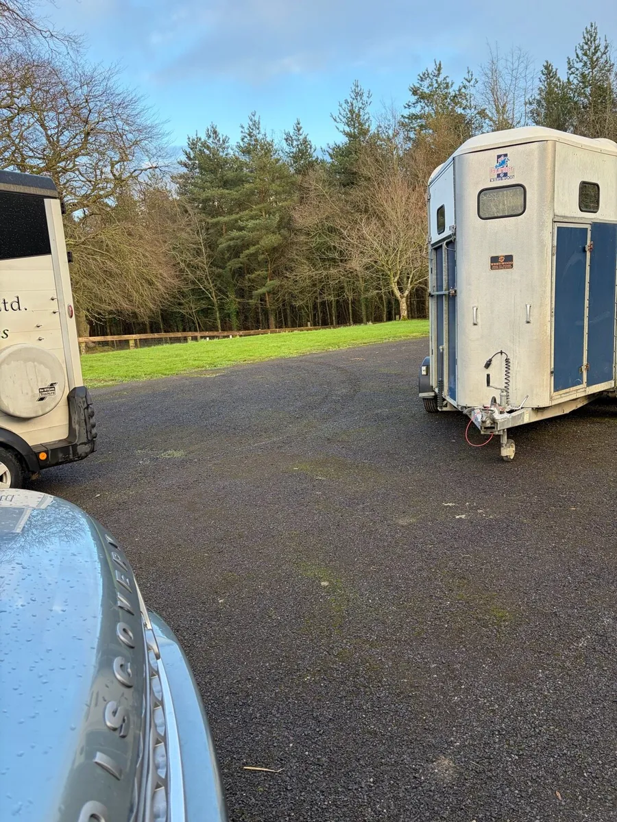 510 horse box - Image 2