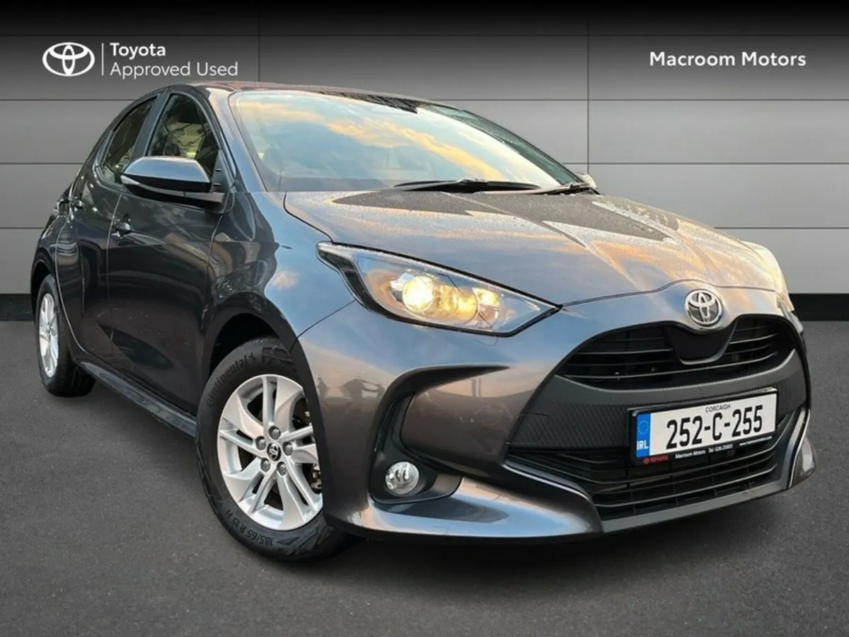 Toyota Yaris FRESH SELECTION OF TRADE-INS YARIS HY - Image 1