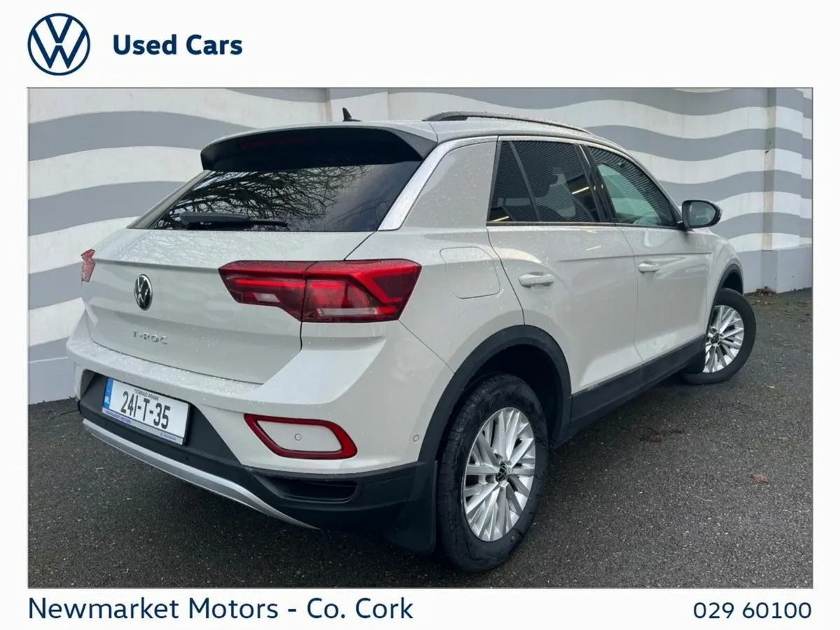 Volkswagen T-Roc LIFE 2.0TDI 6 SPEED 116BHP - Image 3