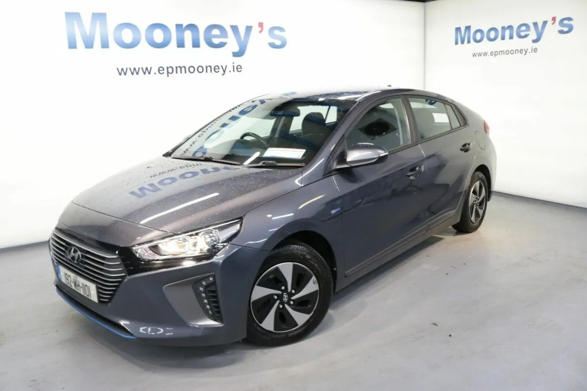 Hyundai IONIQ HYBRID 1.6L HATCHBACK - Image 1