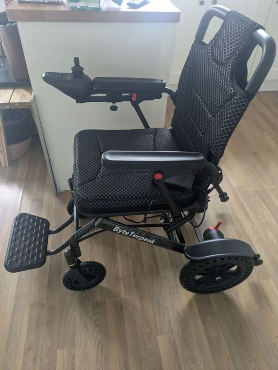 Foldable Electric Wheelchair 17.9kg - Image 2