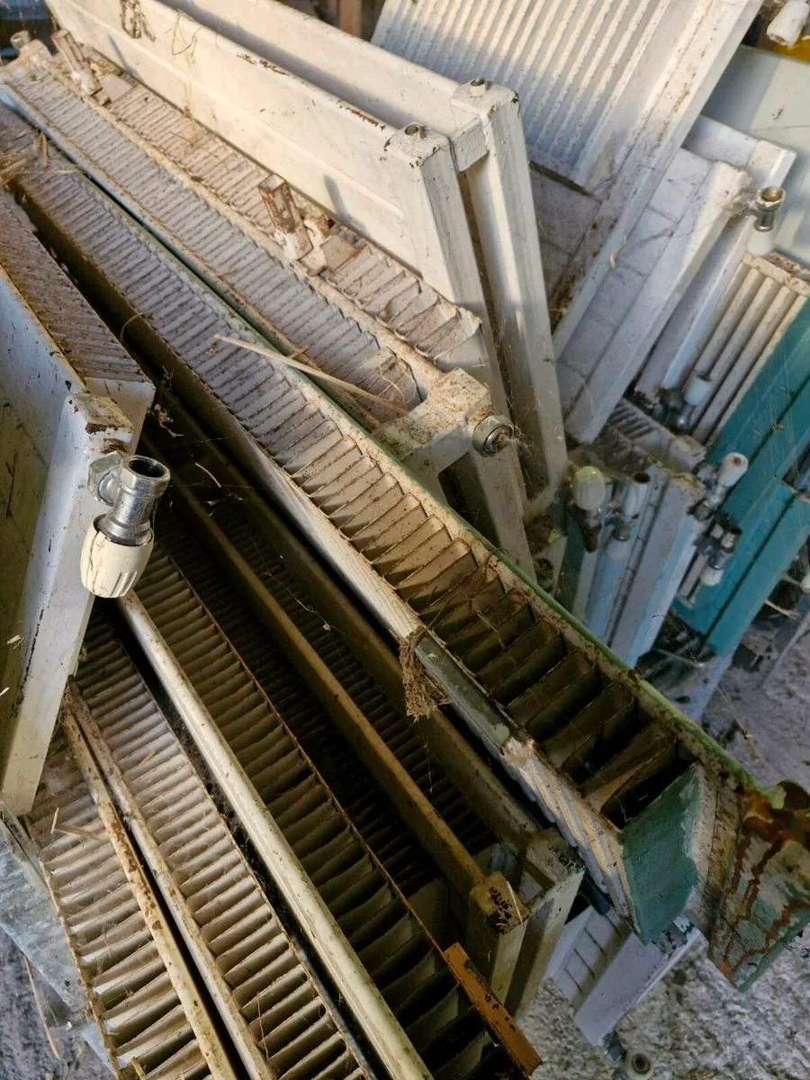 Oil burner with radiators - Image 4