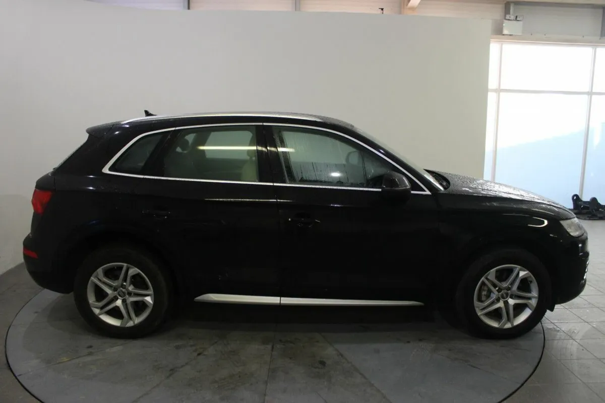 Audi Q5 2.0TDI 190 S-Tronic quattro SE - Image 3
