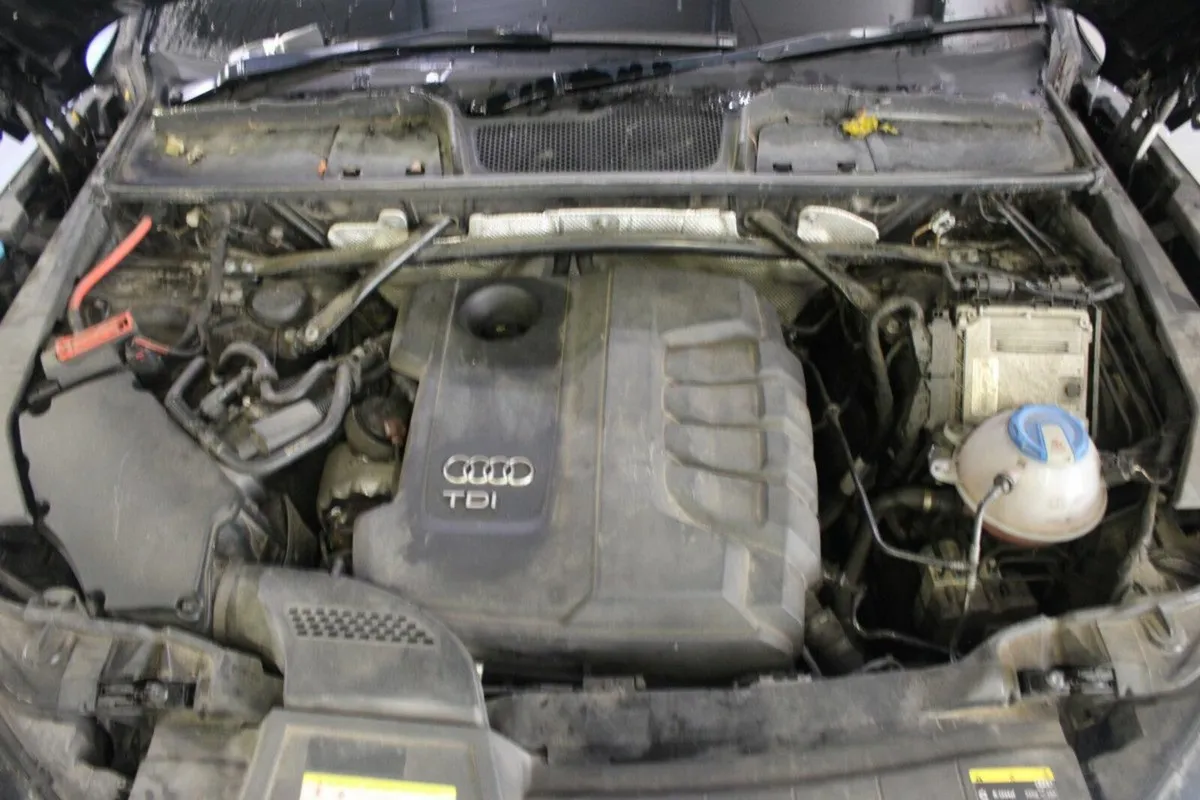 Audi Q5 2.0TDI 190 S-Tronic quattro SE - Image 4