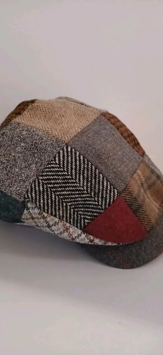 Donegal Hanna Tweed Cap - Image 2