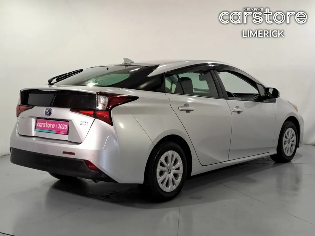 Toyota Prius 1.8 PET HYBRID - Image 3