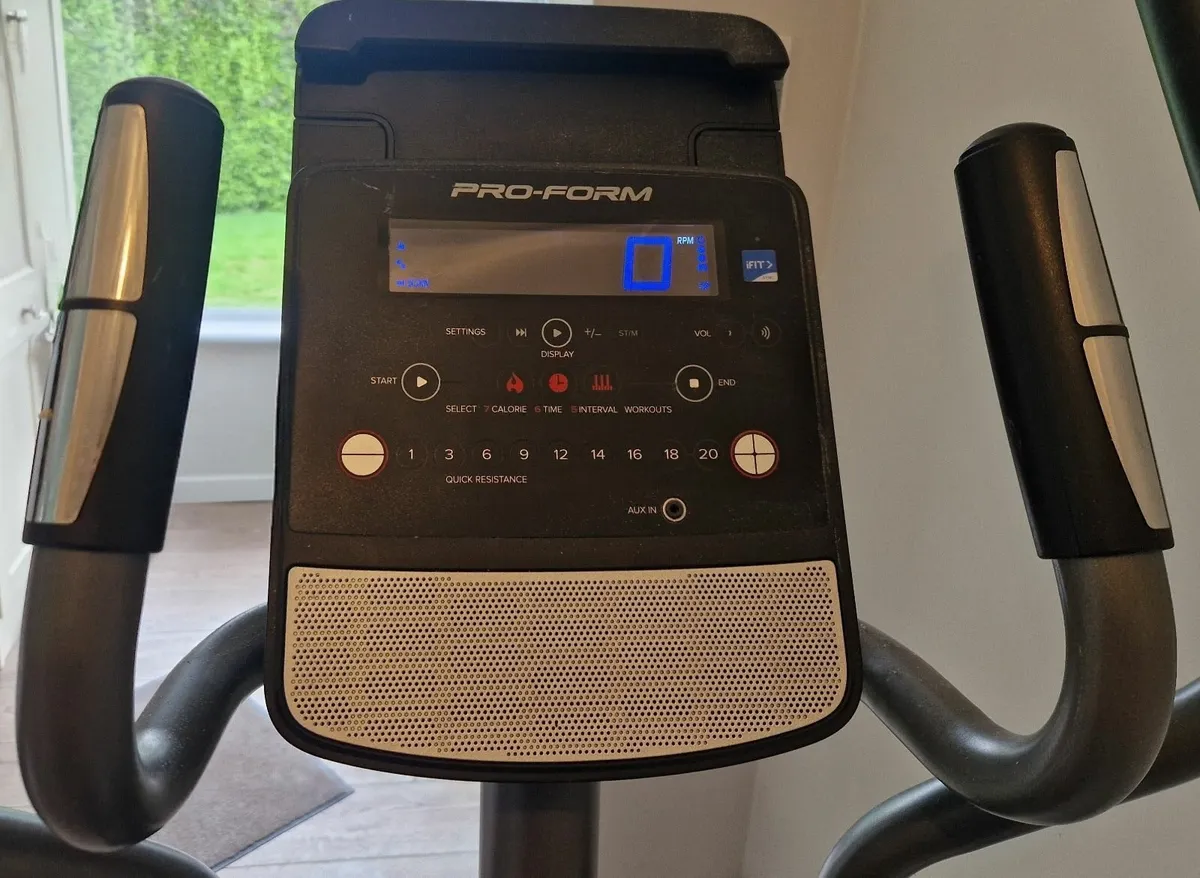 Proform elyptical cross trainer - Image 2