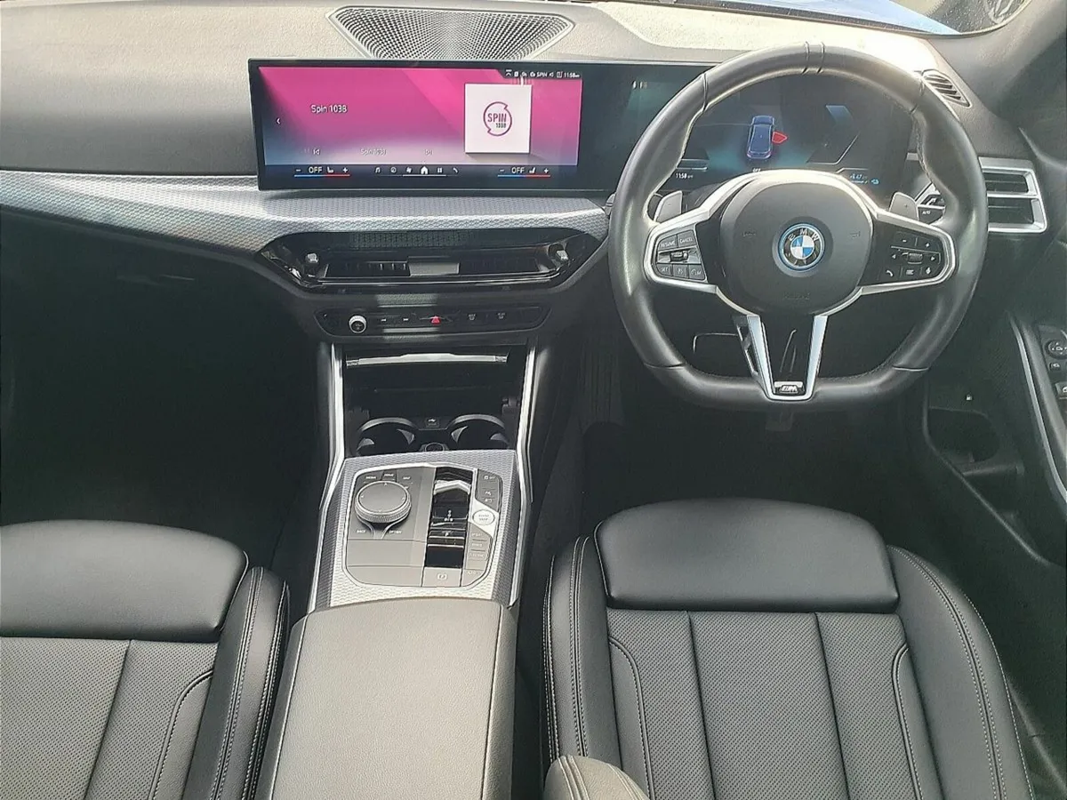 BMW 3-Series 330e M Sport Saloon - Image 4