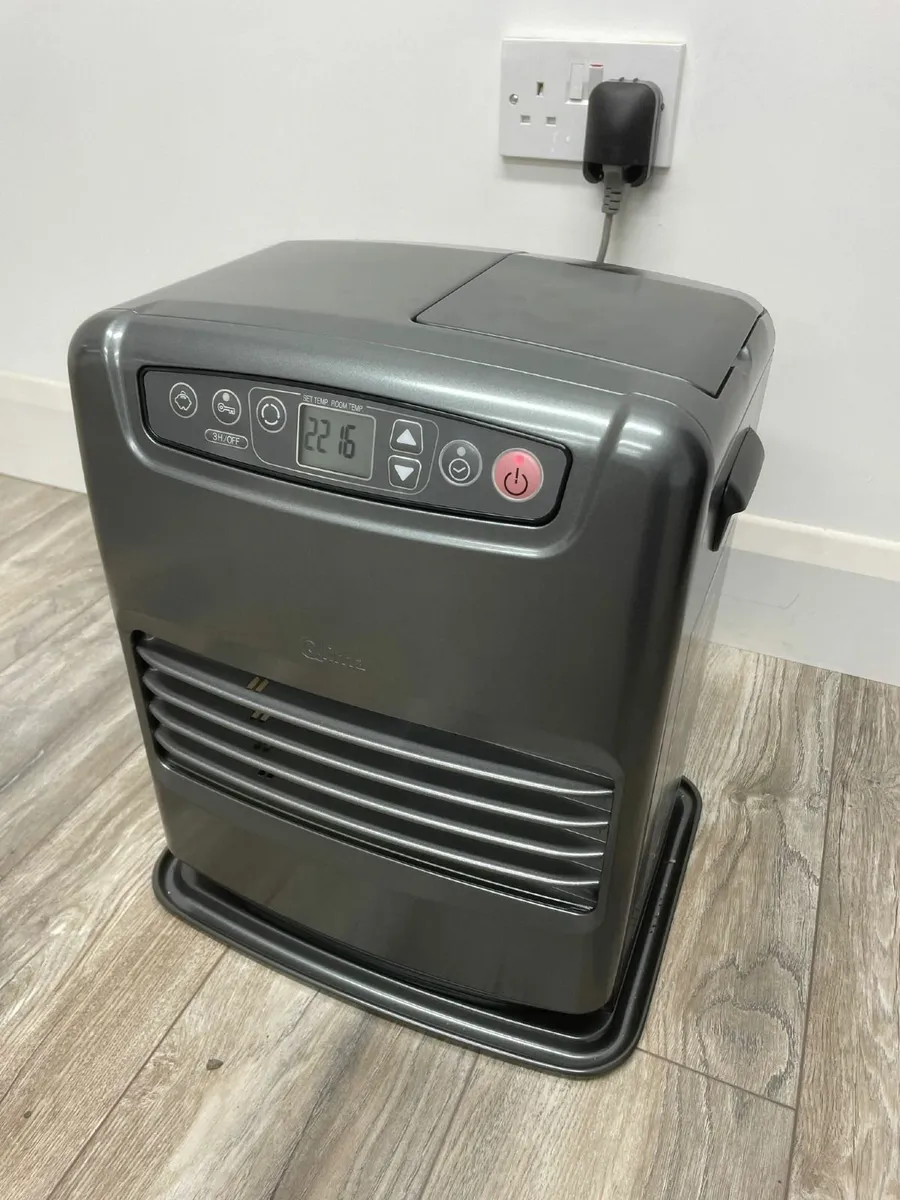 🔥 Qlima 3.1 kW Laser Paraffin Heater + 20L Fuel - Image 3