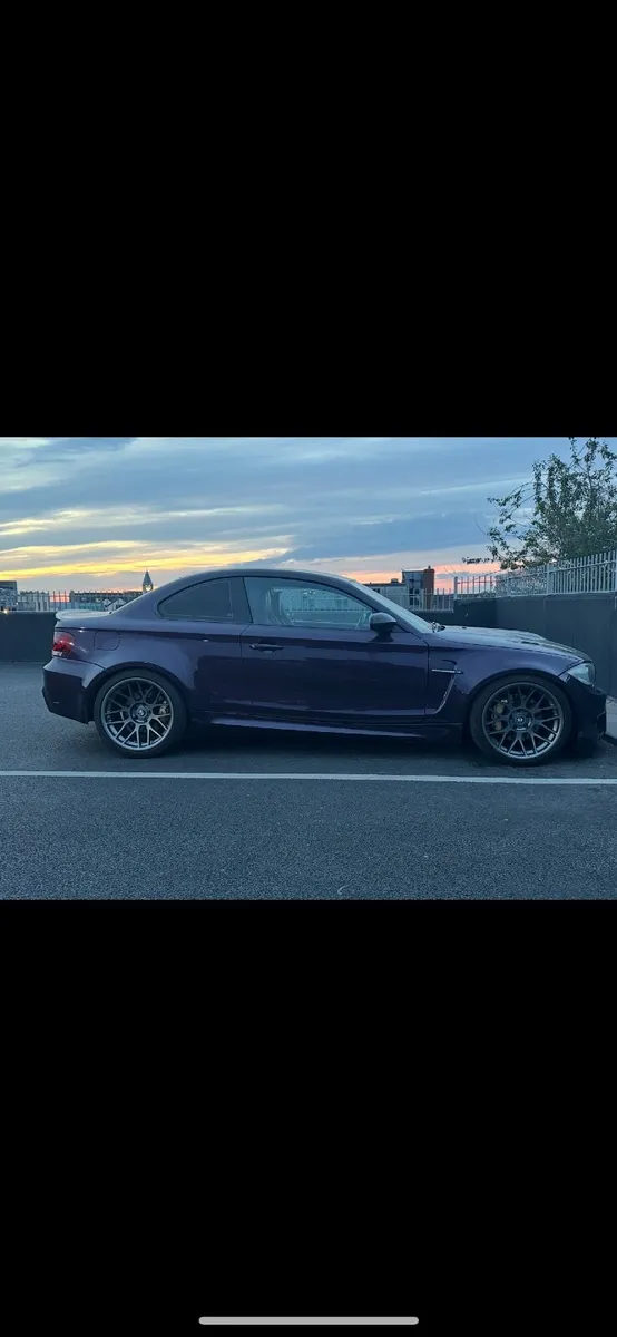 BMW 1-Series 2008. 135i manual  straight 6 - Image 4