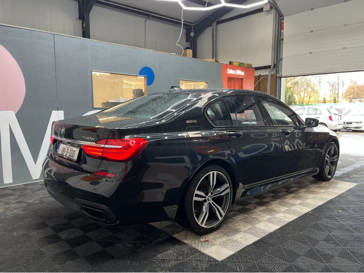BMW 7-Series 2018 BMW 740E iPERFORMANCE M-SPORT 2. - Image 2
