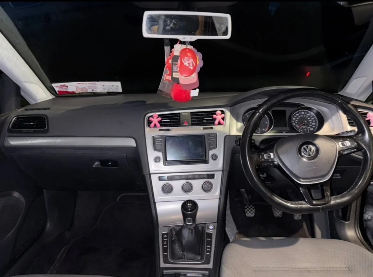 Volkswagen Golf 2016 - Image 2
