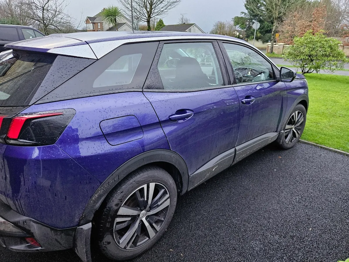 Peugeot 3008 2017 - Image 2